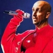 0 Hair – Bald Man Sings Rhianna